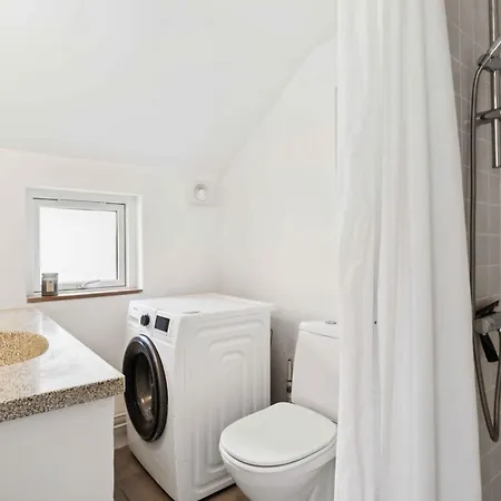 Newly Renovated Near The Boto By