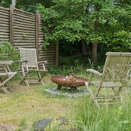 Newly Renovated Near The Ferienhaus Bøtø By